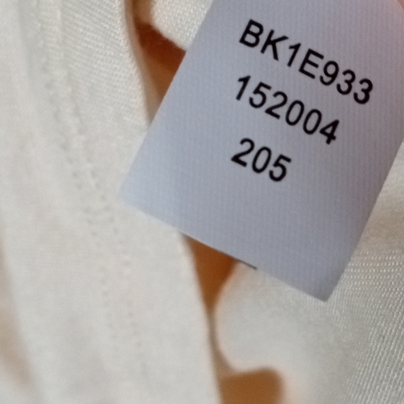 NWT Cupio  Cream Pullover Layered Hi Low Blouse Sequins Size small - Picture 5 of 5